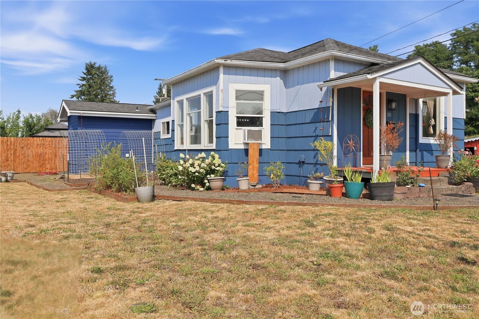 Property Photo: 203 S Academy Street WA 98563