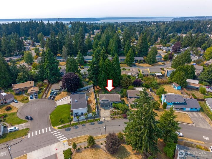 Property Photo:  26529  40th Avenue S  WA 98032 