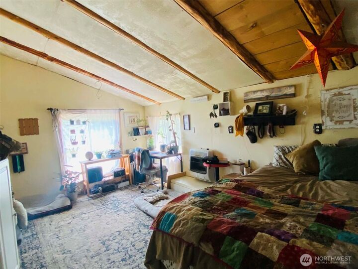 Property Photo: 116 Pine Chee Road WA 98844