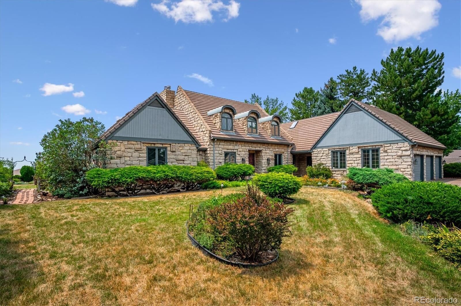 Property Photo:  2530 S Gray Court  CO 80227 