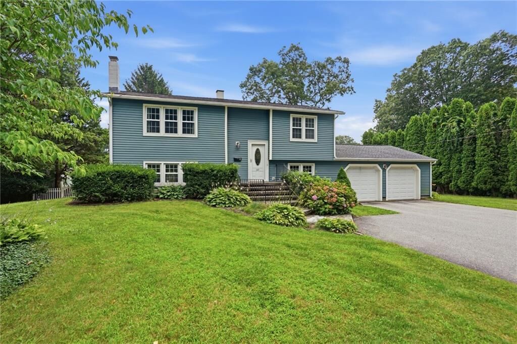Property Photo: 117 Austin Road RI 02852
