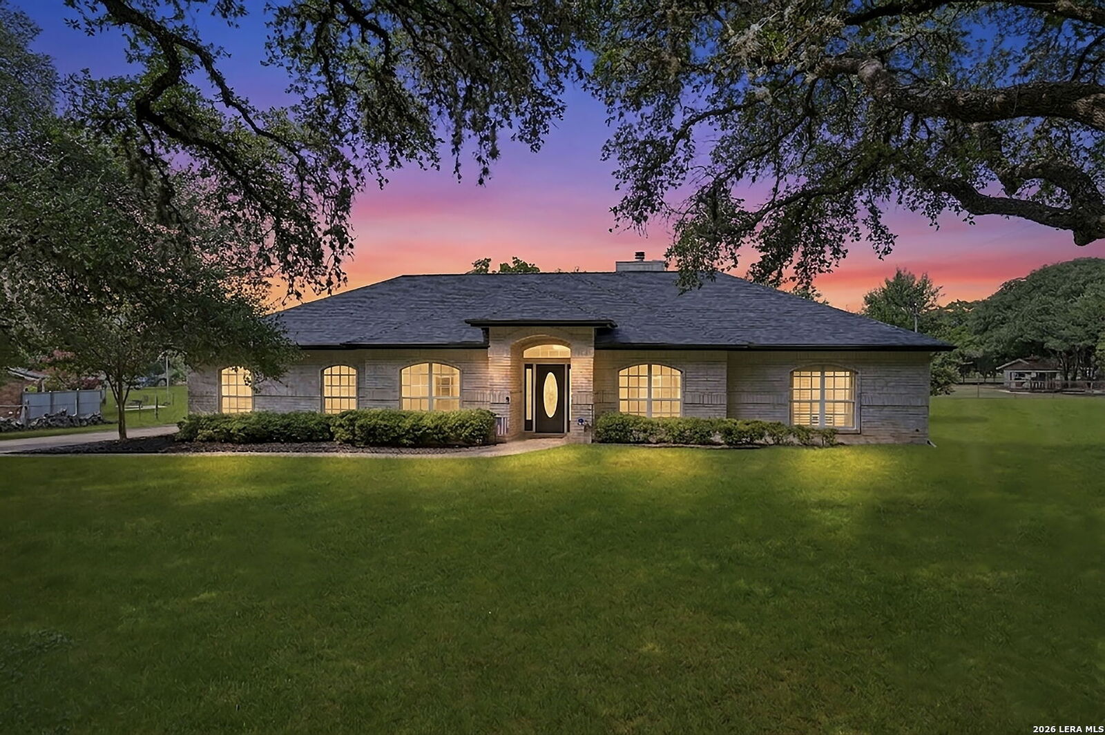 Property Photo: 26231 Autumn Gln TX 78006