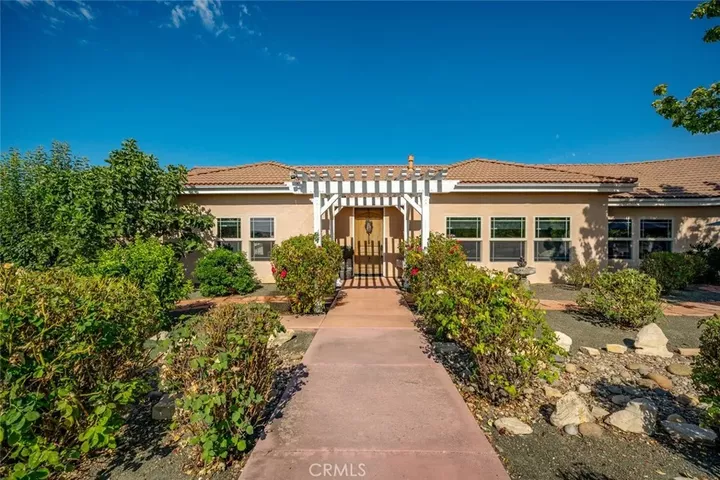 Property Photo:  6172 Hawk Ridge Place  CA 93451 