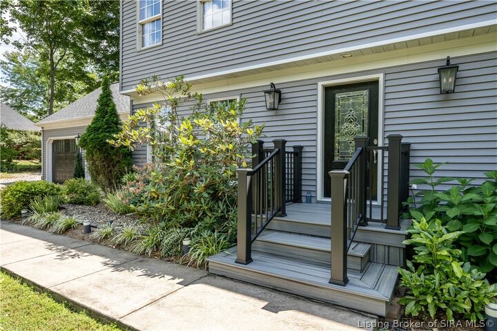 Property Photo: 2016 Ridgeview Drive IN 47119