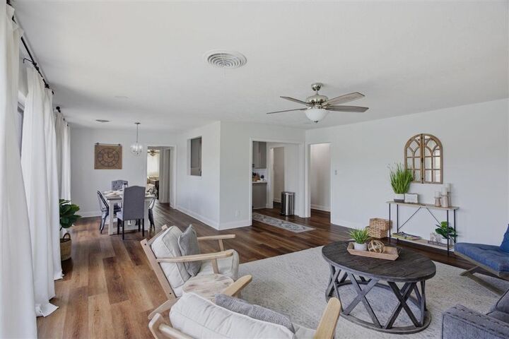Property Photo:  900 Contraband Lane  LA 70605 