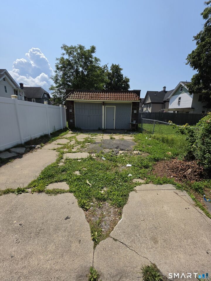 Property Photo: 60 Waterville Street CT 06710