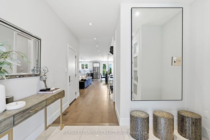 Property Photo: 65 Forest Avenue ON L5G 1L3