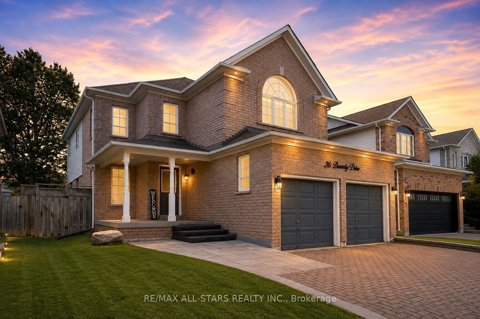 Property Photo:  36 Burnaby Drive  ON L4P 3Z1 