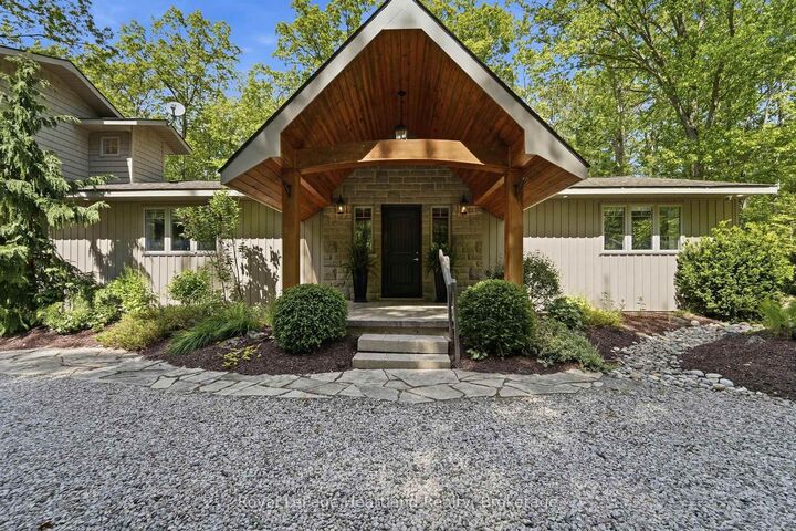 Property Photo:  10308 Beach O' Pines Road  ON N0M 1T0 