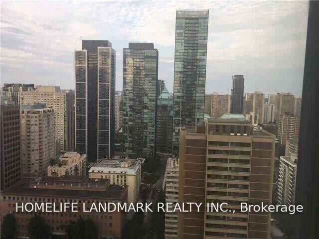 Property Photo:  45 Charles Street E 3209  ON M4Y 1S2 
