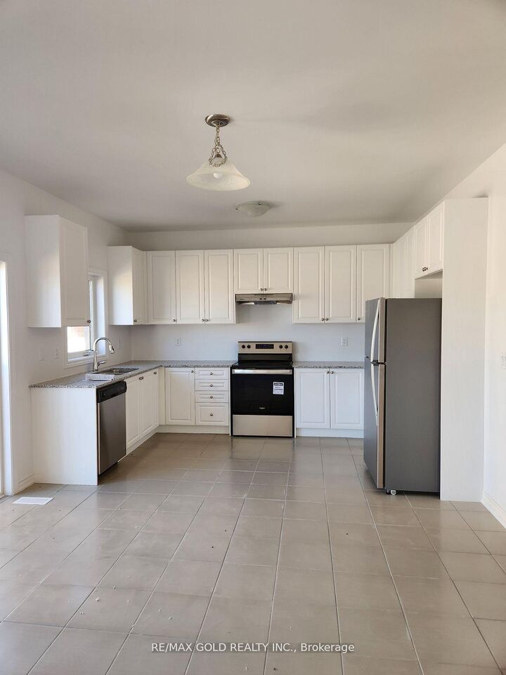Property Photo: 338 Russell Street ON N0C 1B0