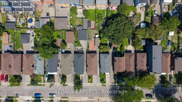 Property Photo:  340 Whitmore Avenue  ON M6E 2N4 