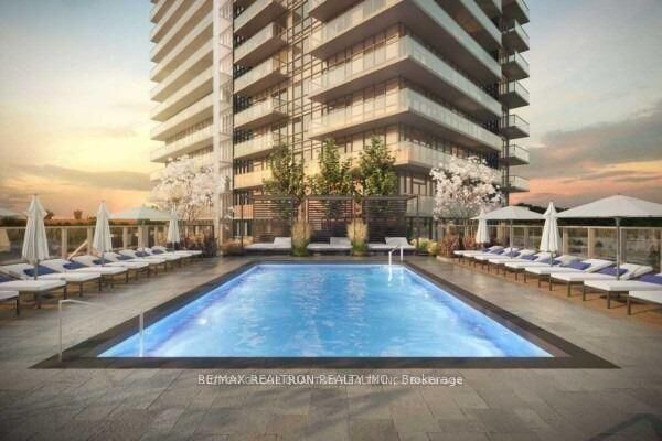 Property Photo:  4675 Metcalfe Avenue 509  ON L5M 0Z8 