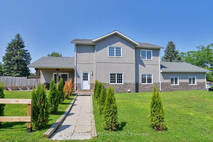 Property Photo: 15 Lankin Avenue ON P1L 1Y4
