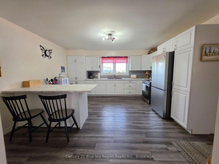 Property Photo: 240 Cache Bay Road ON P2B 3H7