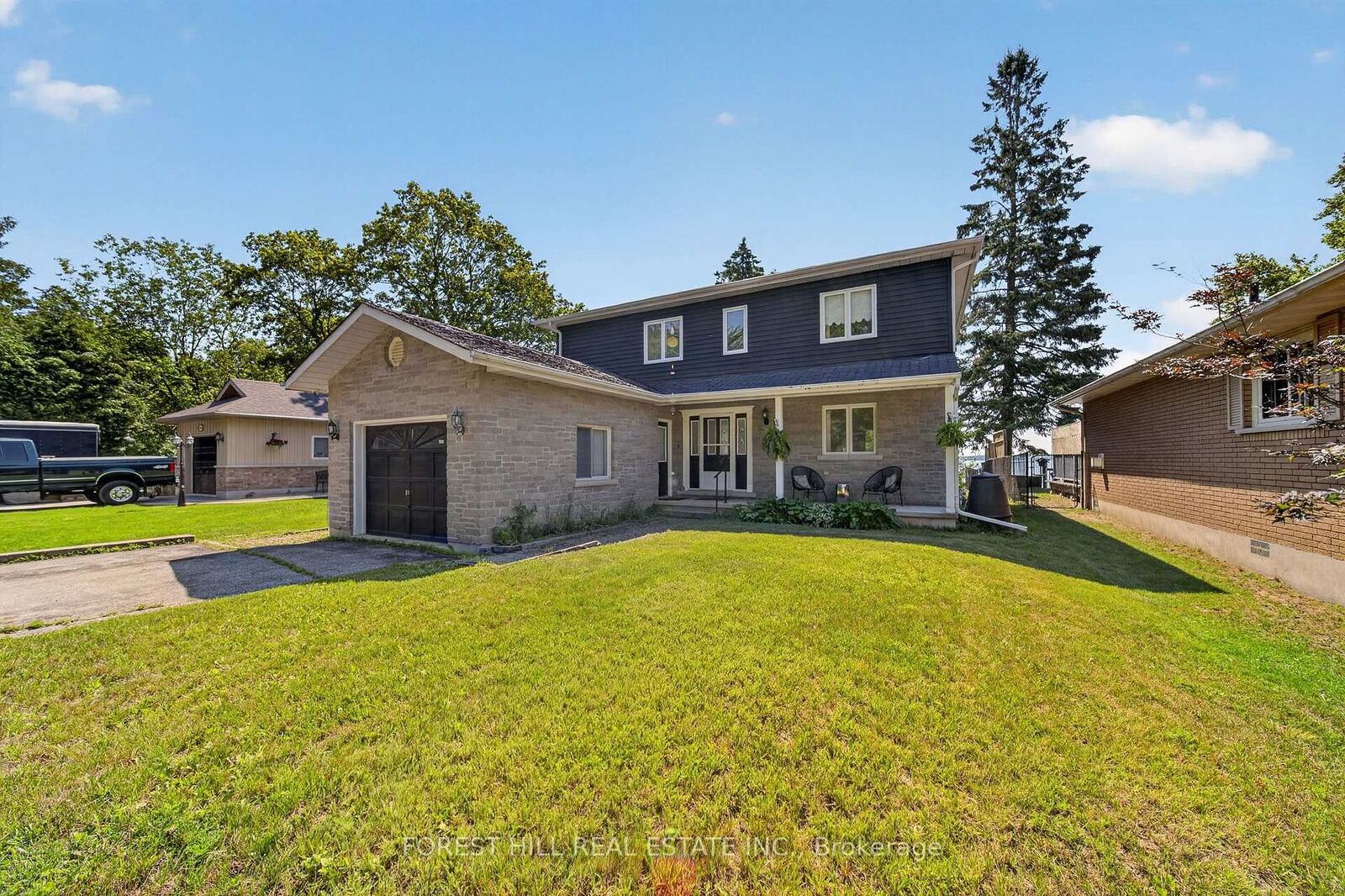 Property Photo: 2999 Lakeside Drive ON L3V 6H3