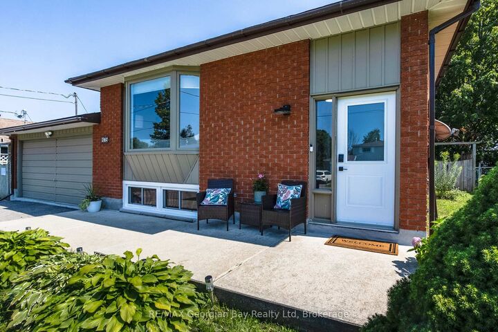 Property Photo: 475 Athabaska Street ON L0K 1R0