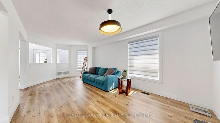 Property Photo: 1304 Vincent Crescent ON L9S 1Z8