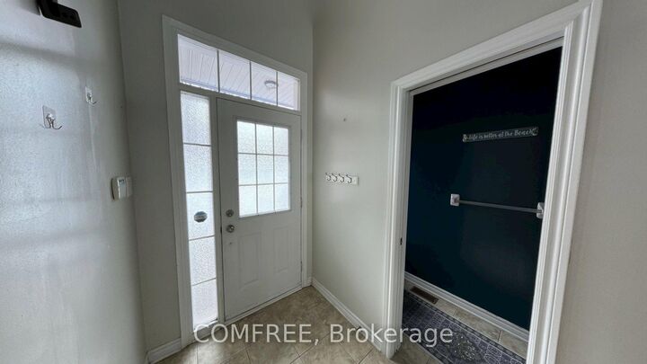 Property Photo: 294 Waymark Crescent ON K2M 0A5