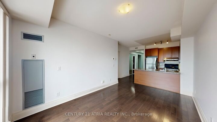 Property Photo:  57 Upper Duke Crescent 311D  ON L6G 0B0 