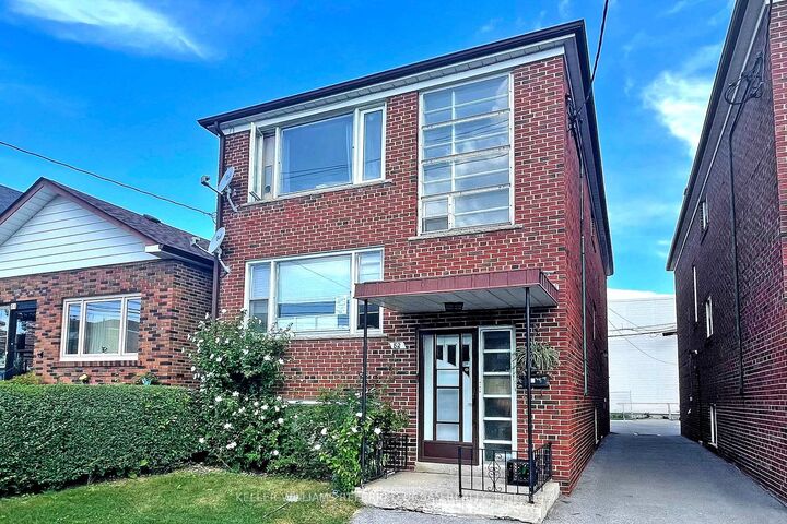 82 Lanark Avenue — photo 1