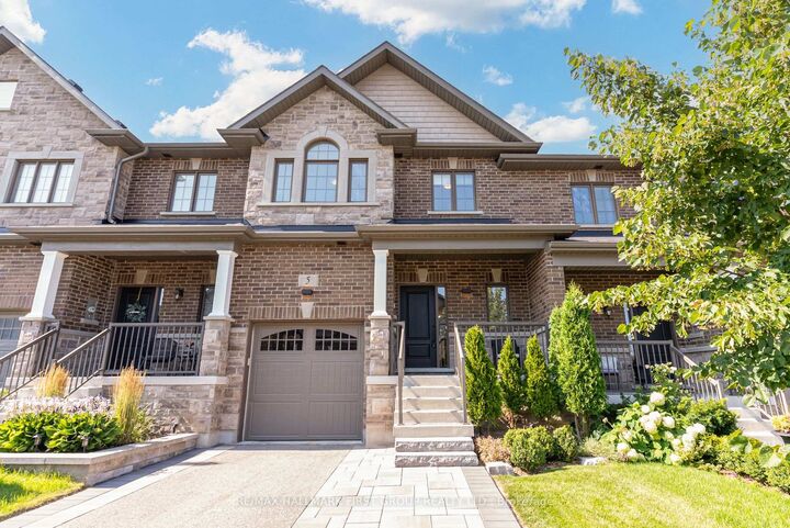 5 Harry Thornton Lane — photo 1