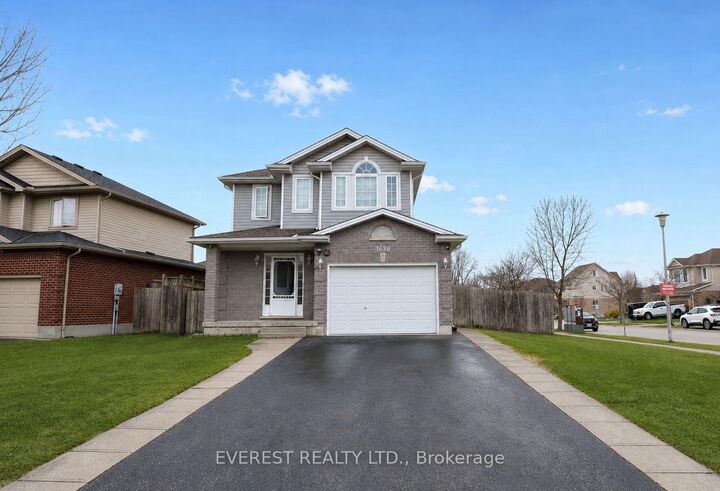 Property Photo: 1686 Blackmaple Crescent ON N5Y 6L6