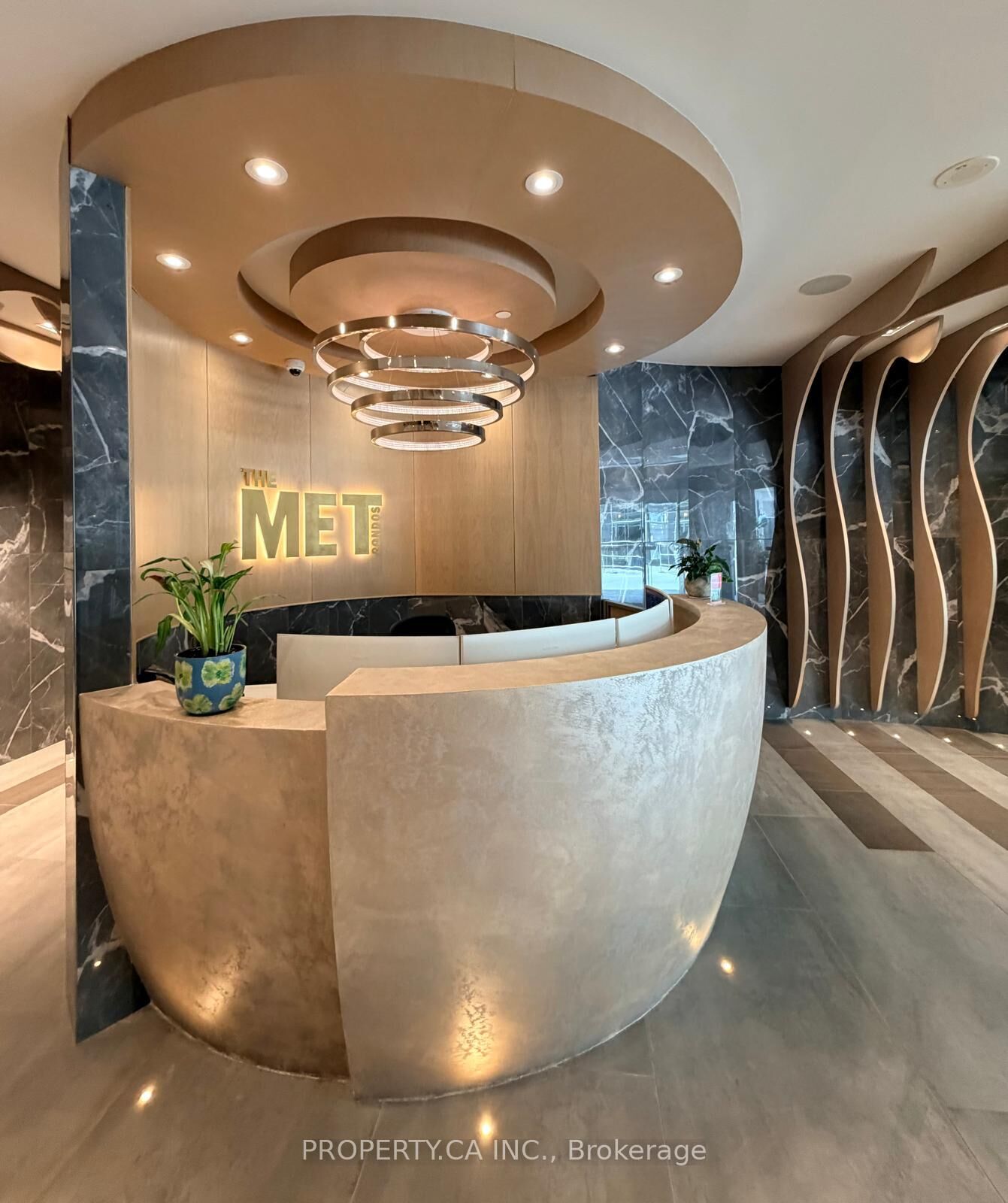 Property Photo: 21 Carlton Street 3405 ON M5B 1L3
