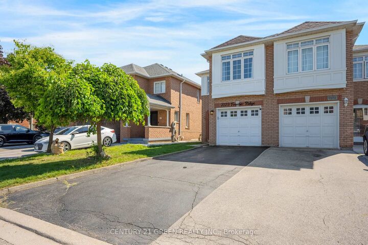Property Photo: 7179 Frontier Ridge ON L5N 7R2