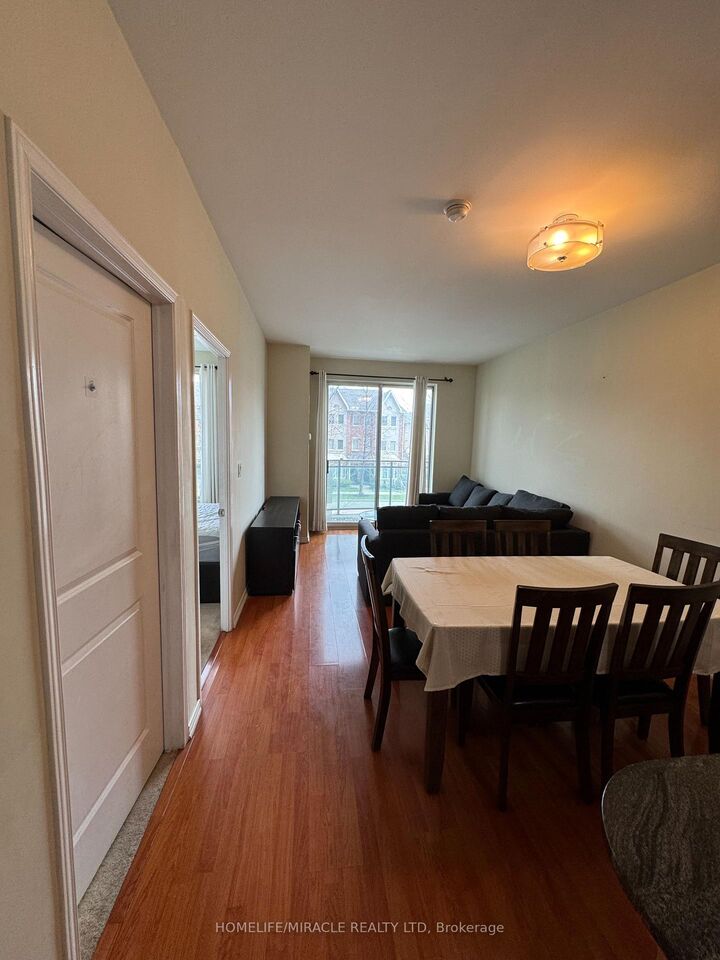 Property Photo:  8 Rosebank Drive 1N  ON M1B 5Z3 