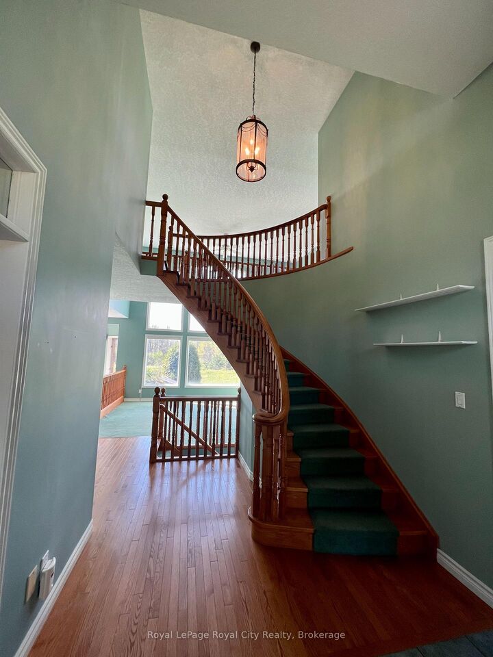 Property Photo:  287 Clair Road E Main  ON N1L 1H1 