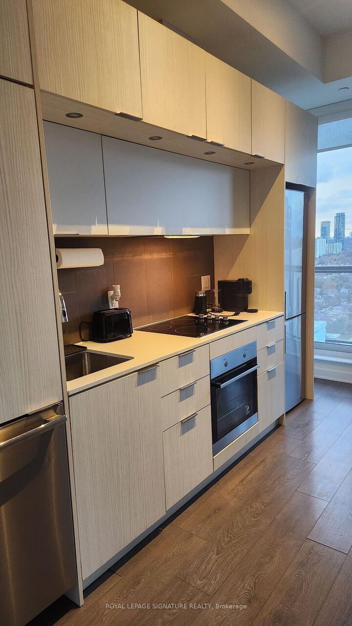 Property Photo:  55 Regent Park Boulevard 2811  ON M5A 3H6 