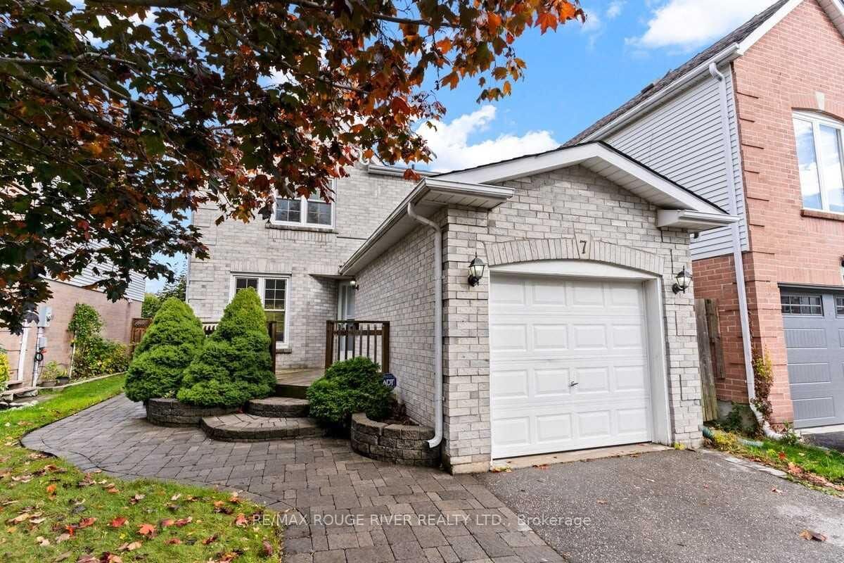 Property Photo:  7 Inglis Avenue Bsmt  ON L1E 2A8 