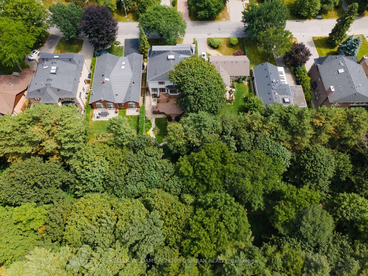 Property Photo: 14 Tremont Crescent ON M3B 2S1
