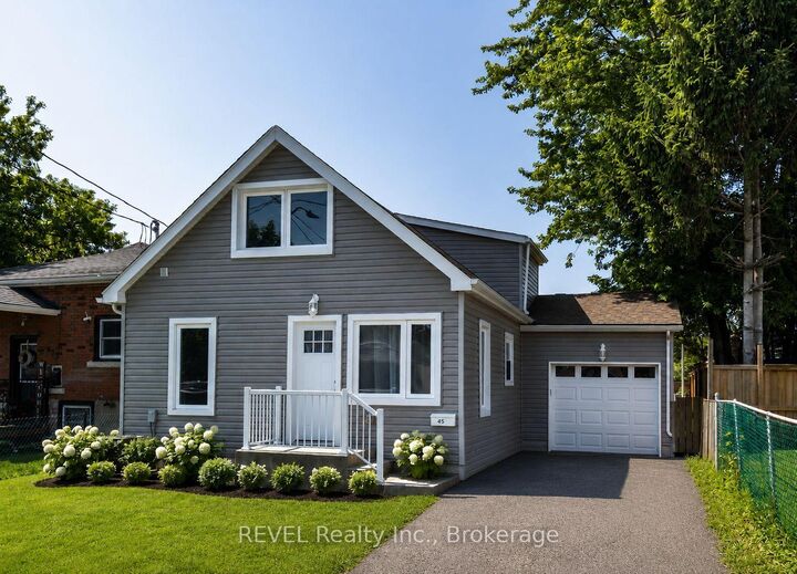Property Photo:  45 Parker Street  ON L2S 1C7 