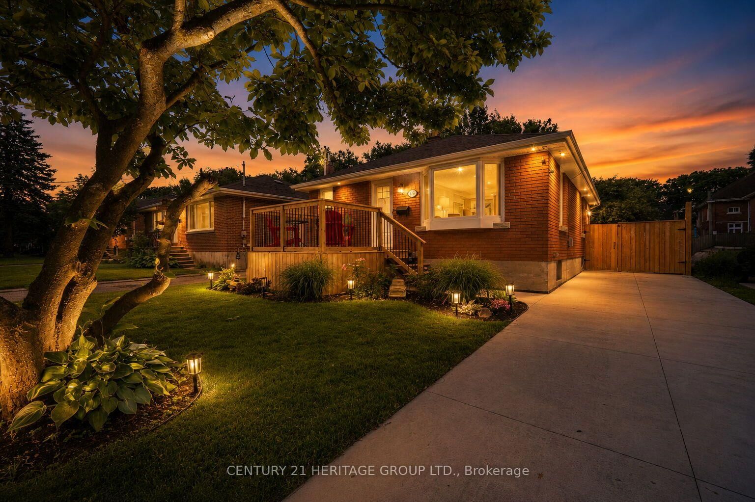 Property Photo:  115 Sheridan Street  ON N3S 4P5 