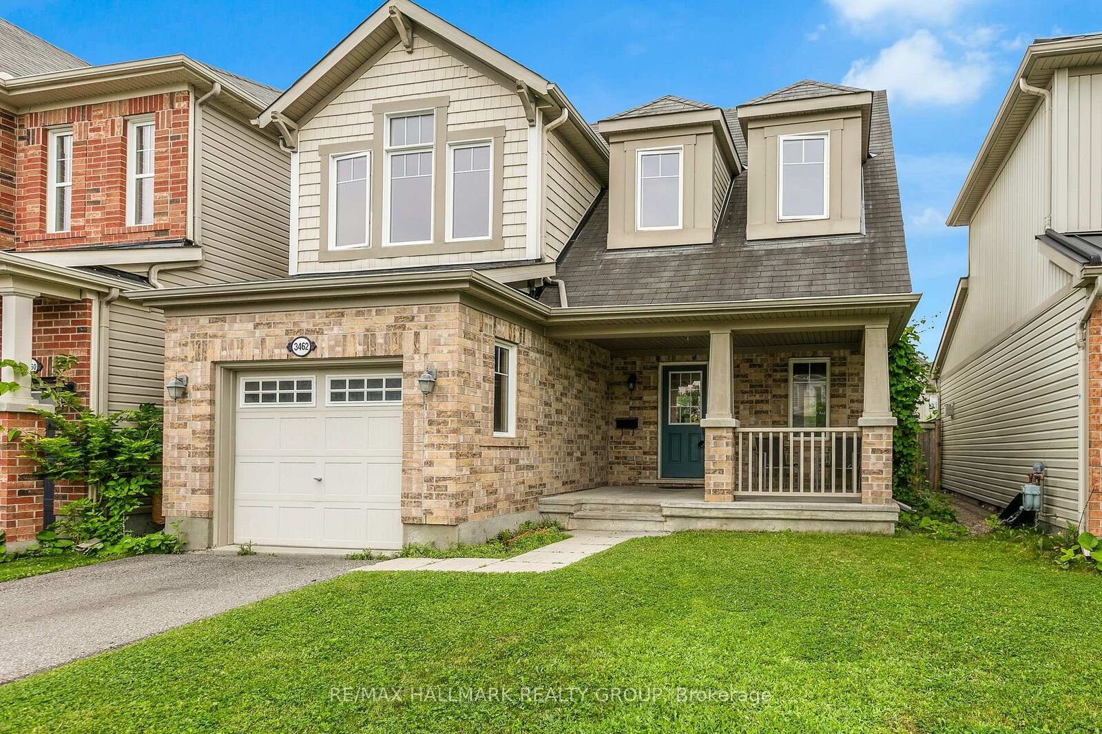 Property Photo: 3462 River Run Avenue ON K2J 0R8