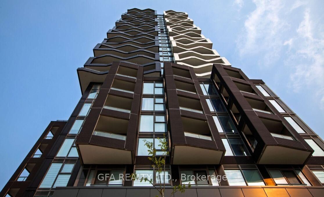 Property Photo:  260 Malta Avenue 2610  ON L6Y 6L7 