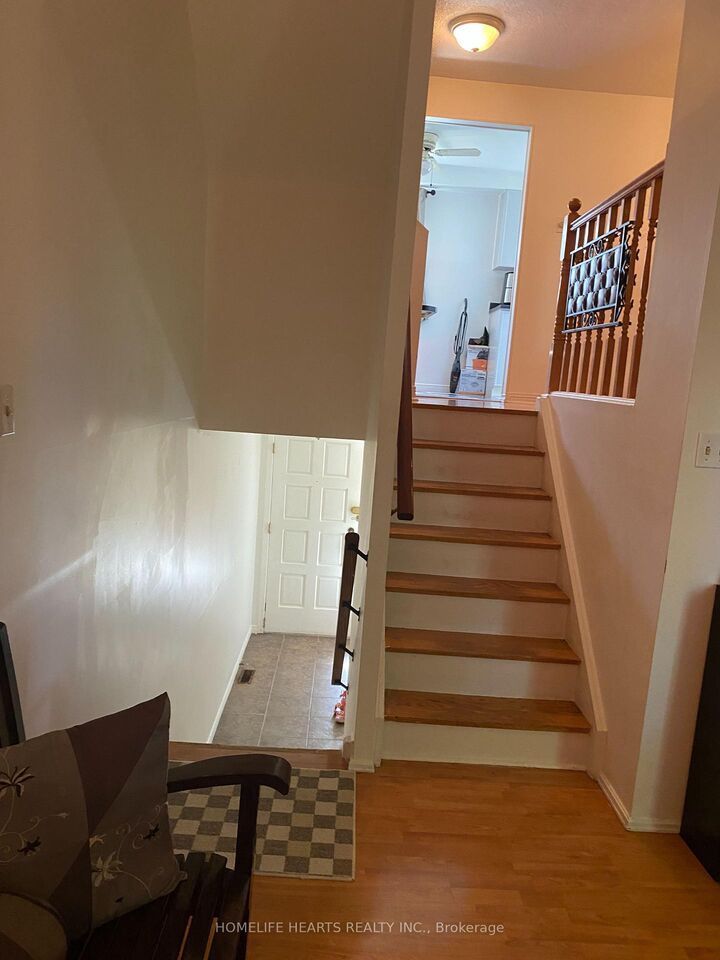 Property Photo: 21 Rockwood Drive 22 ON M1M 3M9