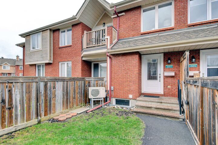 Property Photo:  1760 Cabaret Lane 203  ON K4A 2H1 