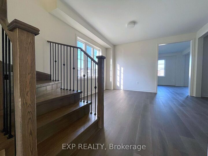 Property Photo:  62 Donald Cameron Crescent  ON L1E 0M4 
