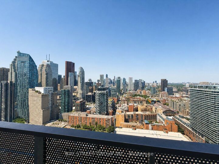 Property Photo: 55 Cooper Street 4102 ON M5E 0G1