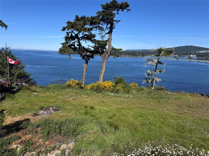 Property Photo: 7120 Friendship Lane BC V9Z 1C1