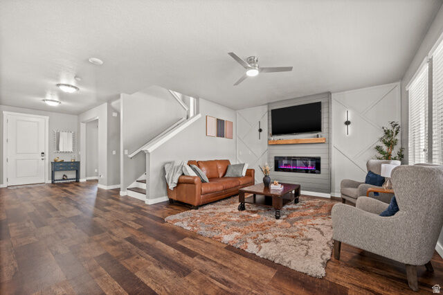 Property Photo:  178 E Copper Cir  UT 84404 
