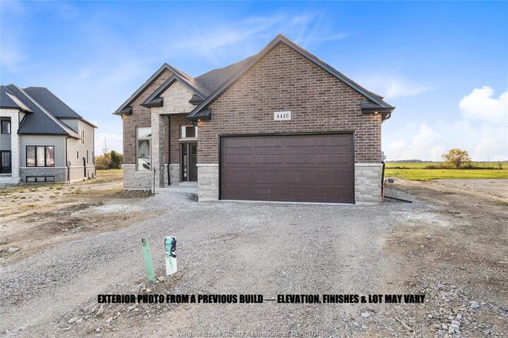 Property Photo: 116 Bloomington Way ON N7L 0H1