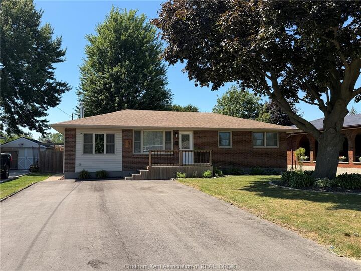 694 Albert Street — photo 1