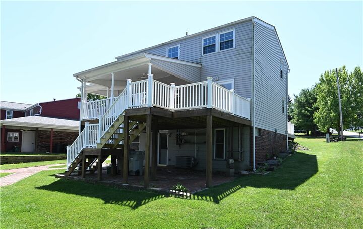 Property Photo: 43 Woodhill Dr PA 15024