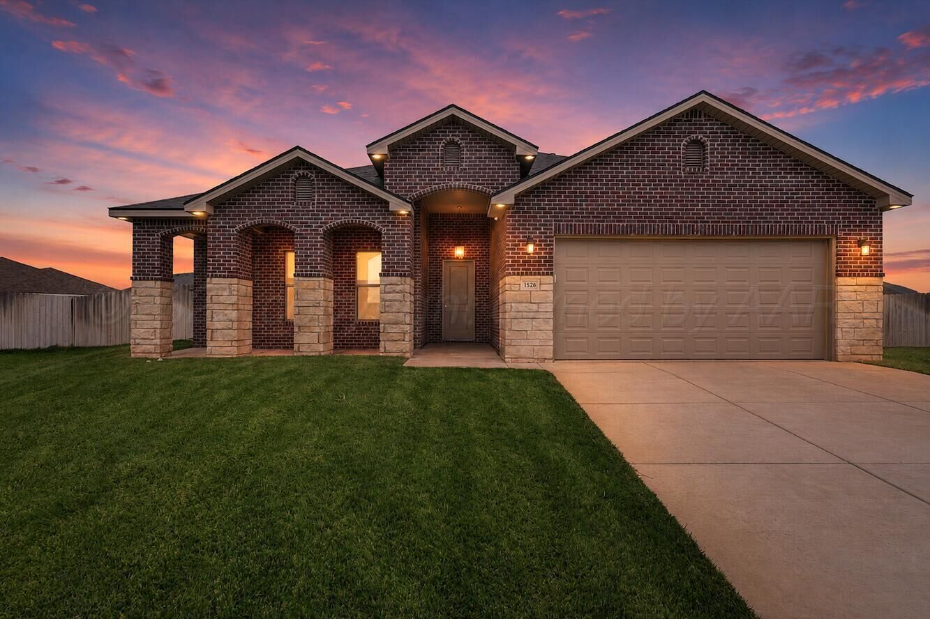 Property Photo:  1526 Montaluse Rd  TX 79118-0026 
