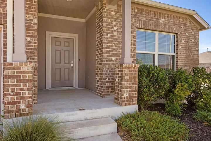 Property Photo: 13701 Sugar Bush Path TX 78653