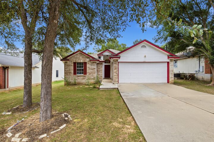 Property Photo: 108 Songbird Court TX 78612